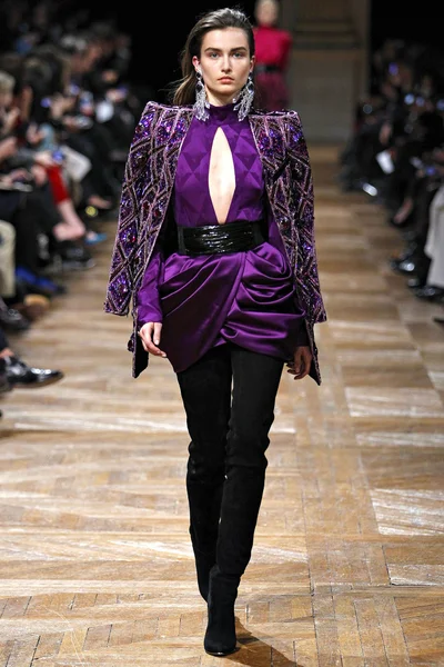 Look 34